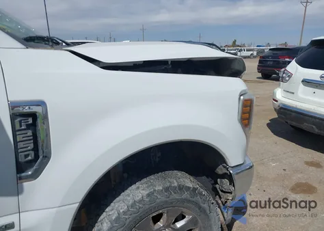 2018 Ford F-250 Xl z USA, uszkodzony, nr VIN 1FT7W2BT5JEB49461